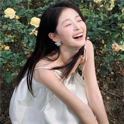 小河亲过我的脸