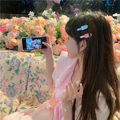 小胸维妮的幸福旅程
